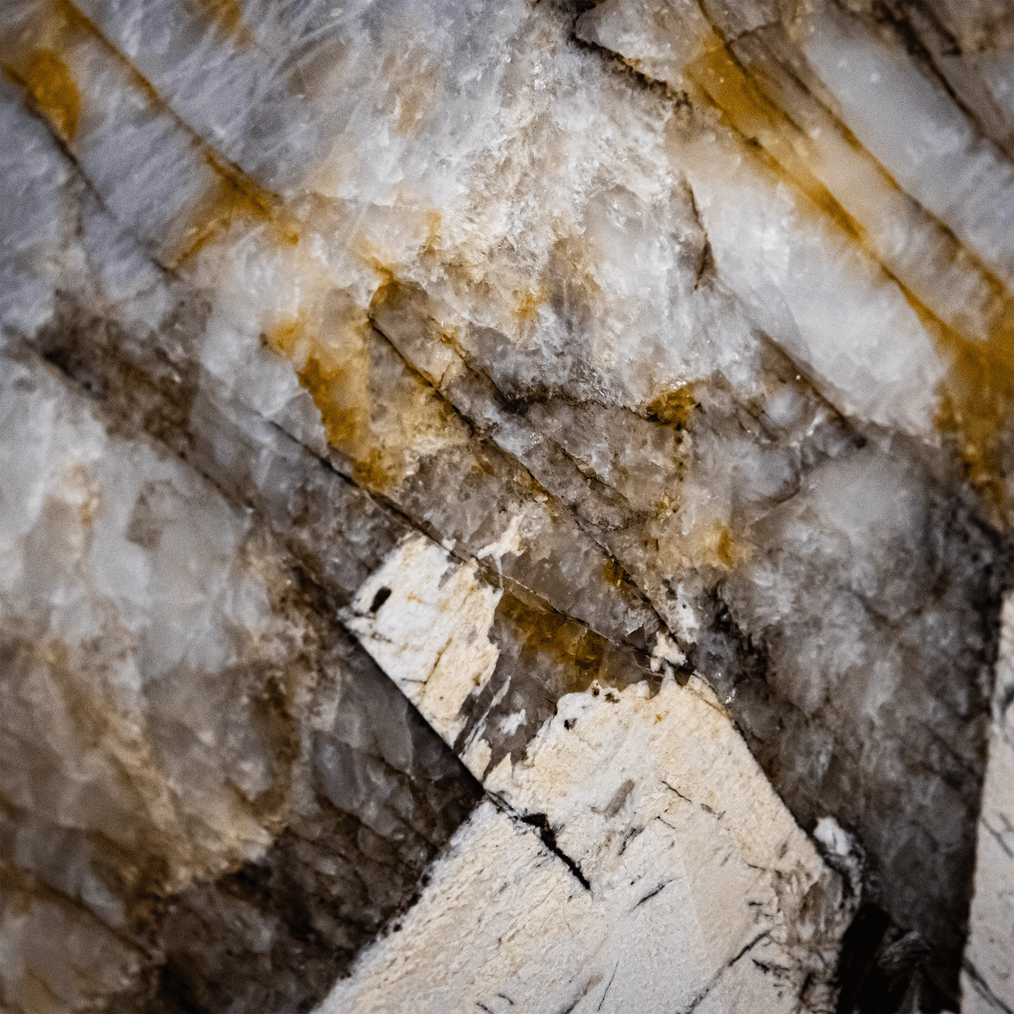 Mandus Stone